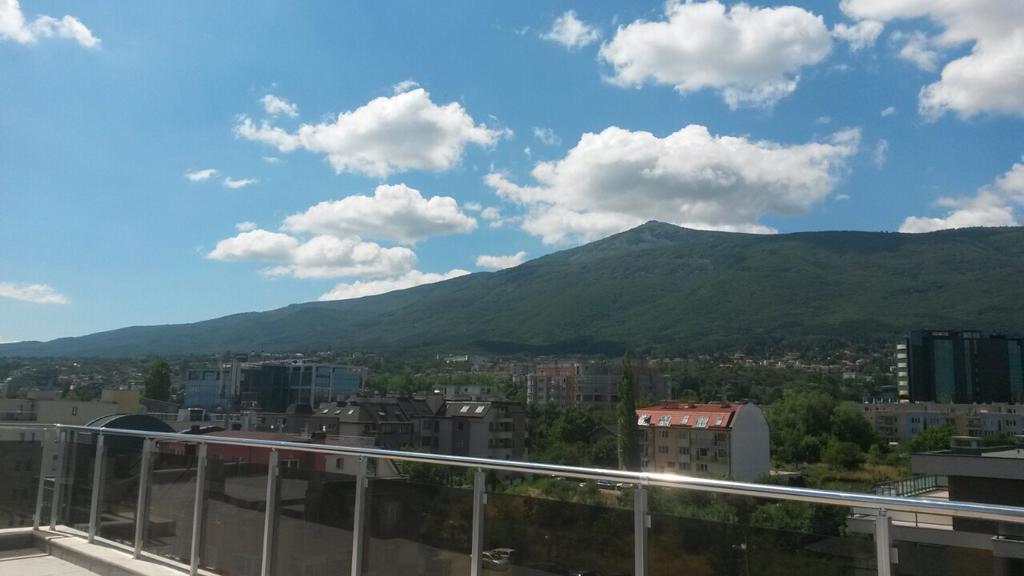 Apartment Sredetz Софія Екстер'єр фото